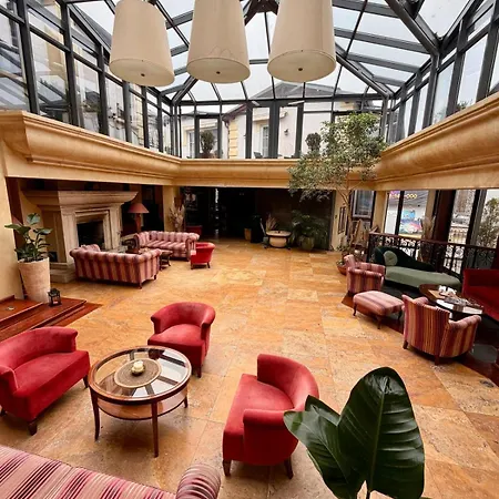 Hotel Meduza